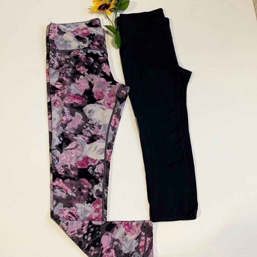 Bundle Of 2 Athletic Gym Workout Pocket Leggings 7/8 & Capri Solid & Floral M